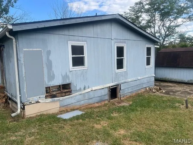 $49,900 | 11249 Castle Ranch Road, De Soto, MO 63020