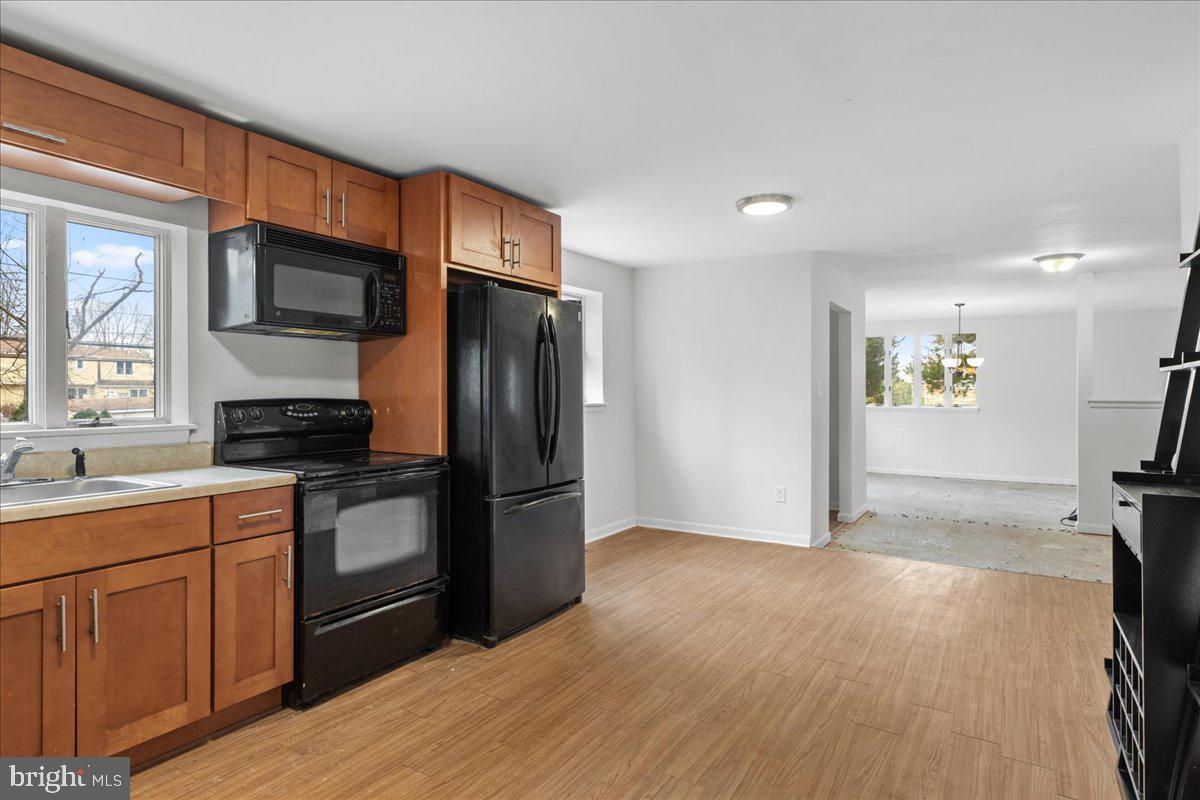 355 West Bristol Road Southampton, PA 18966 - Photo 6 of 21 Gallery Image 6