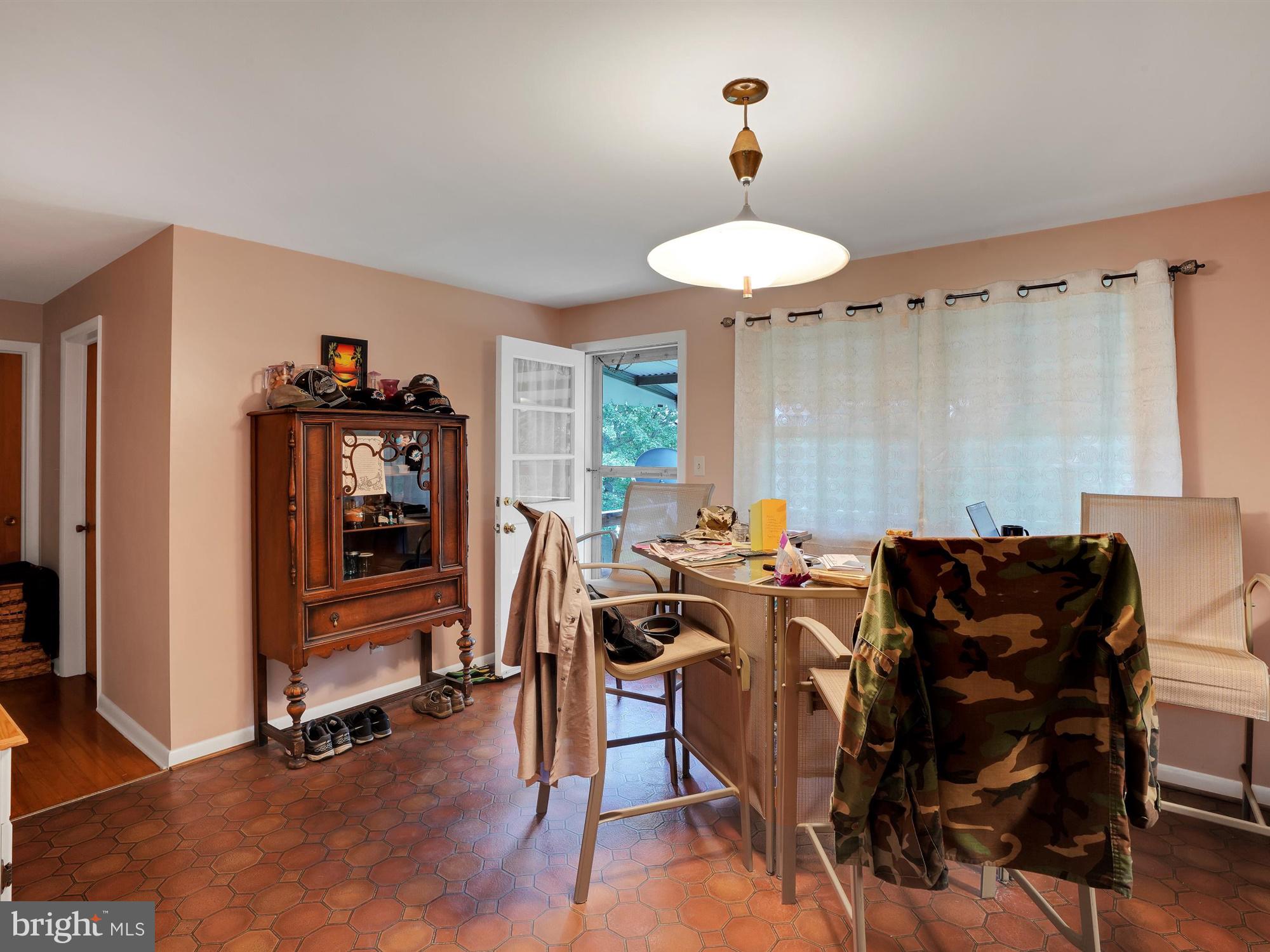 290 North Penryn Road Manheim, PA 17545 - Photo 11 of 26 Dining Area