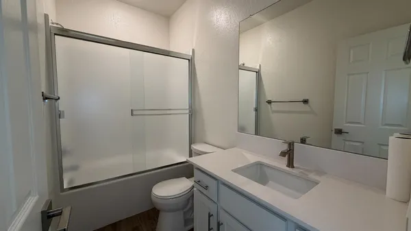 $2,795 | 2153 North Renn Avenue, Clovis, CA 93619