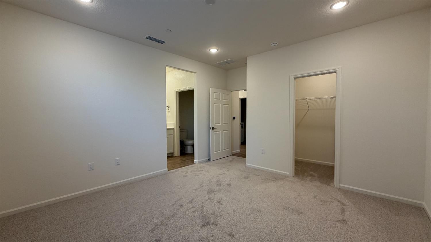2153 North Renn Avenue Clovis, CA 93619 - Photo 23 of 32