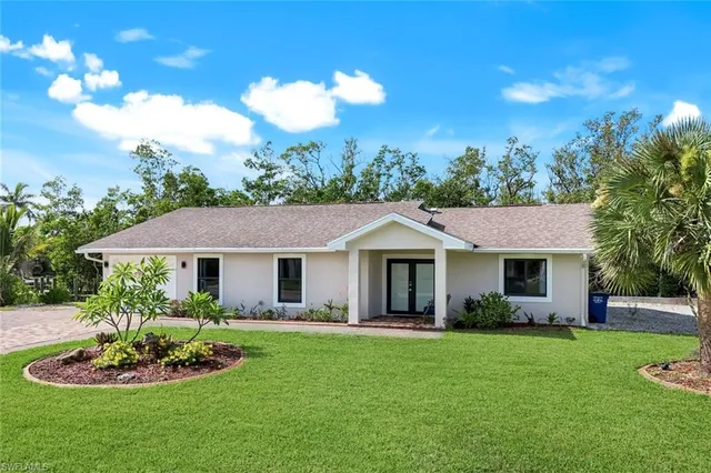 $875,000 | 4951-4953 Esplanade Street, Bonita Springs, FL 34134