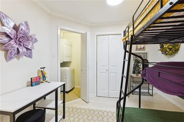 $2,600 | 3915 St Charles Avenue, Unit 503, New Orleans, LA 70115