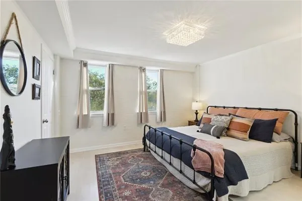 $2,600 | 3915 St Charles Avenue, Unit 503, New Orleans, LA 70115