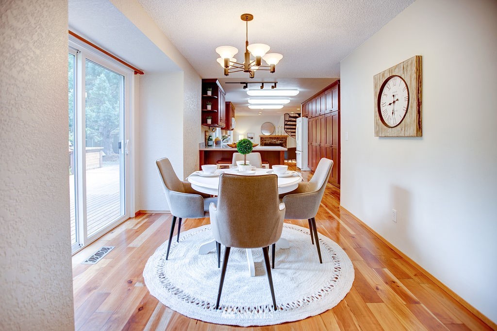 415 201st Street Southeast Bothell, WA 98012 - Photo 13 of 40