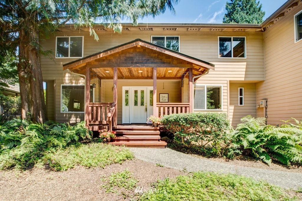 415 201st Street Southeast Bothell, WA 98012 - Photo 3 of 40