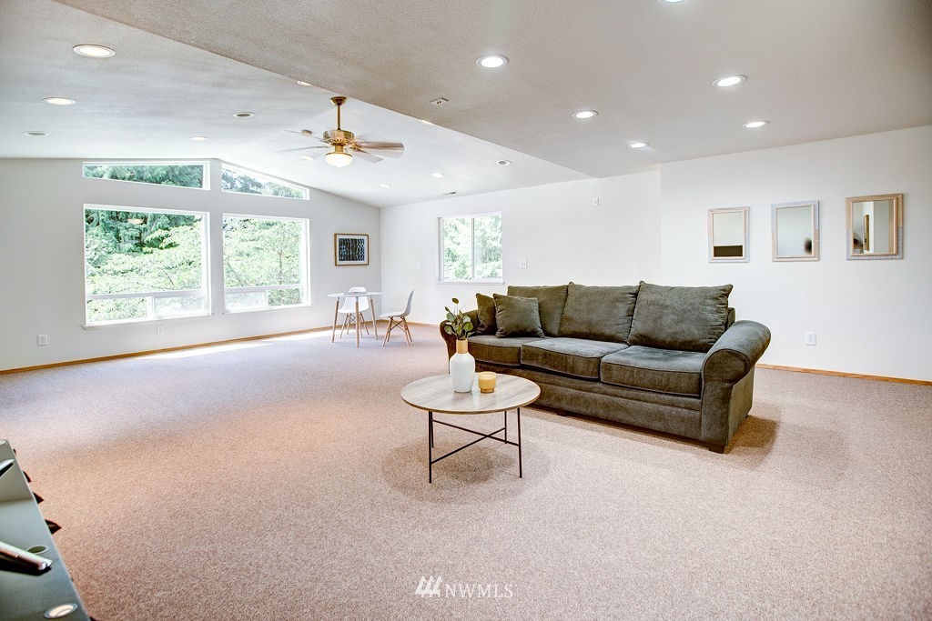 415 201st Street Southeast Bothell, WA 98012 - Photo 4 of 40