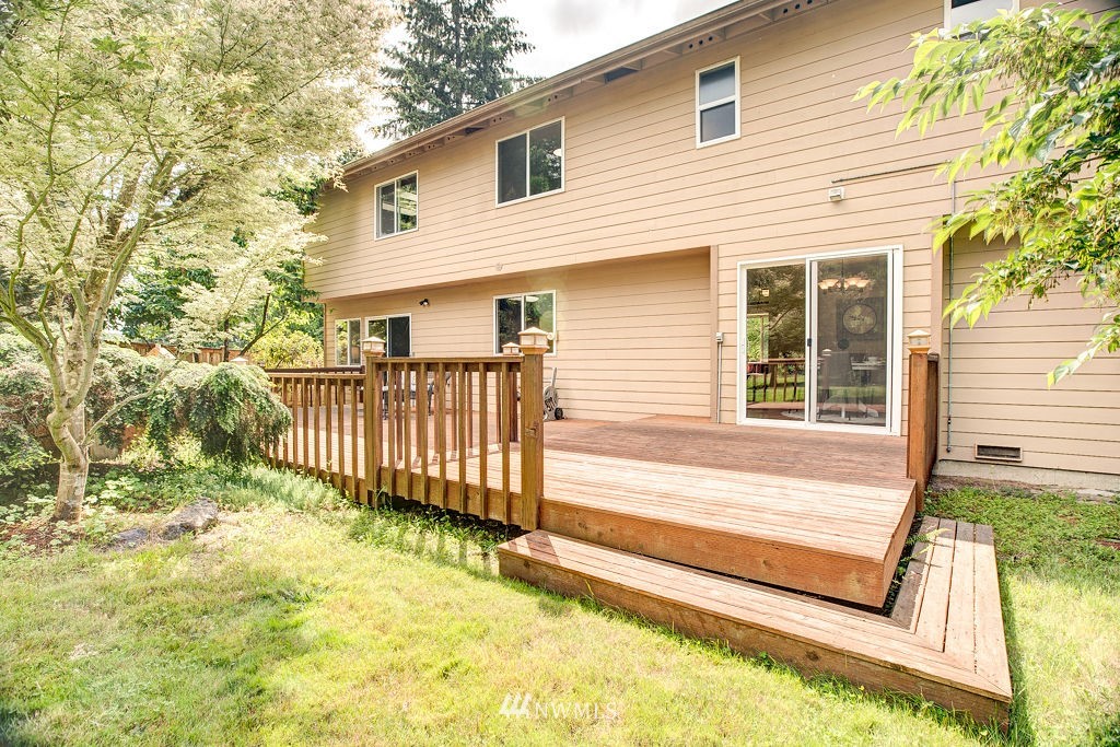 415 201st Street Southeast Bothell, WA 98012 - Photo 35 of 40