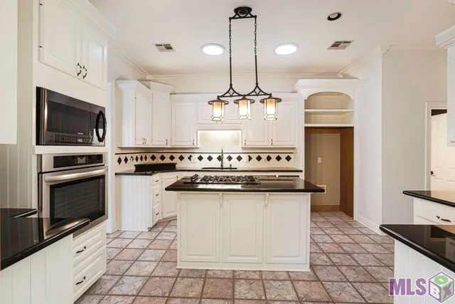 $350,000 | 6285 Tezcuco Court, Gonzales, LA 70737