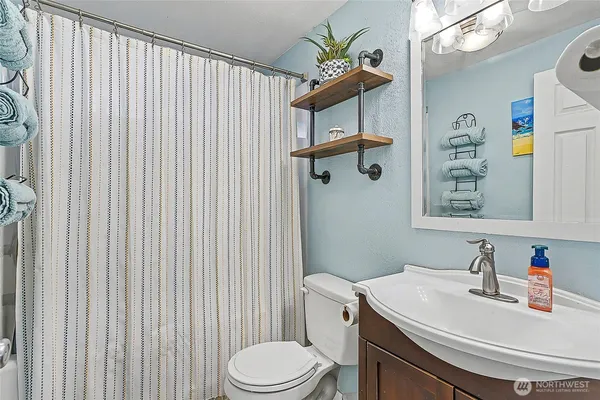 $479,900 | 6003 Armour Loop Southeast, Olympia, WA 98513