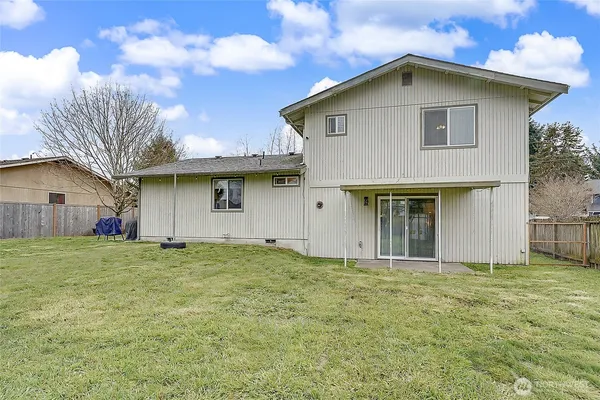 $479,900 | 6003 Armour Loop Southeast, Olympia, WA 98513
