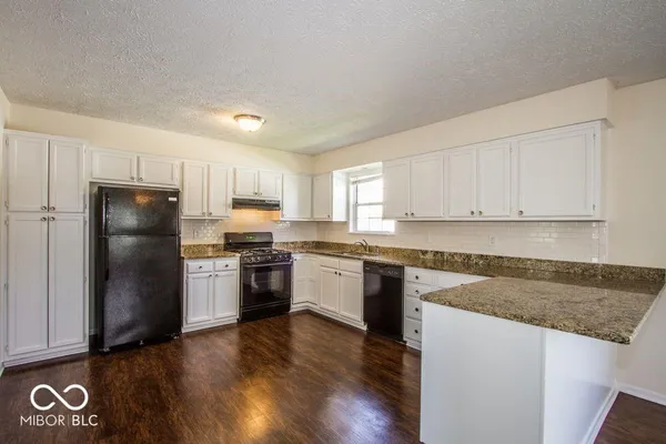 $1,699 | 3281 Cherry Lake Lane, Indianapolis, IN 46235