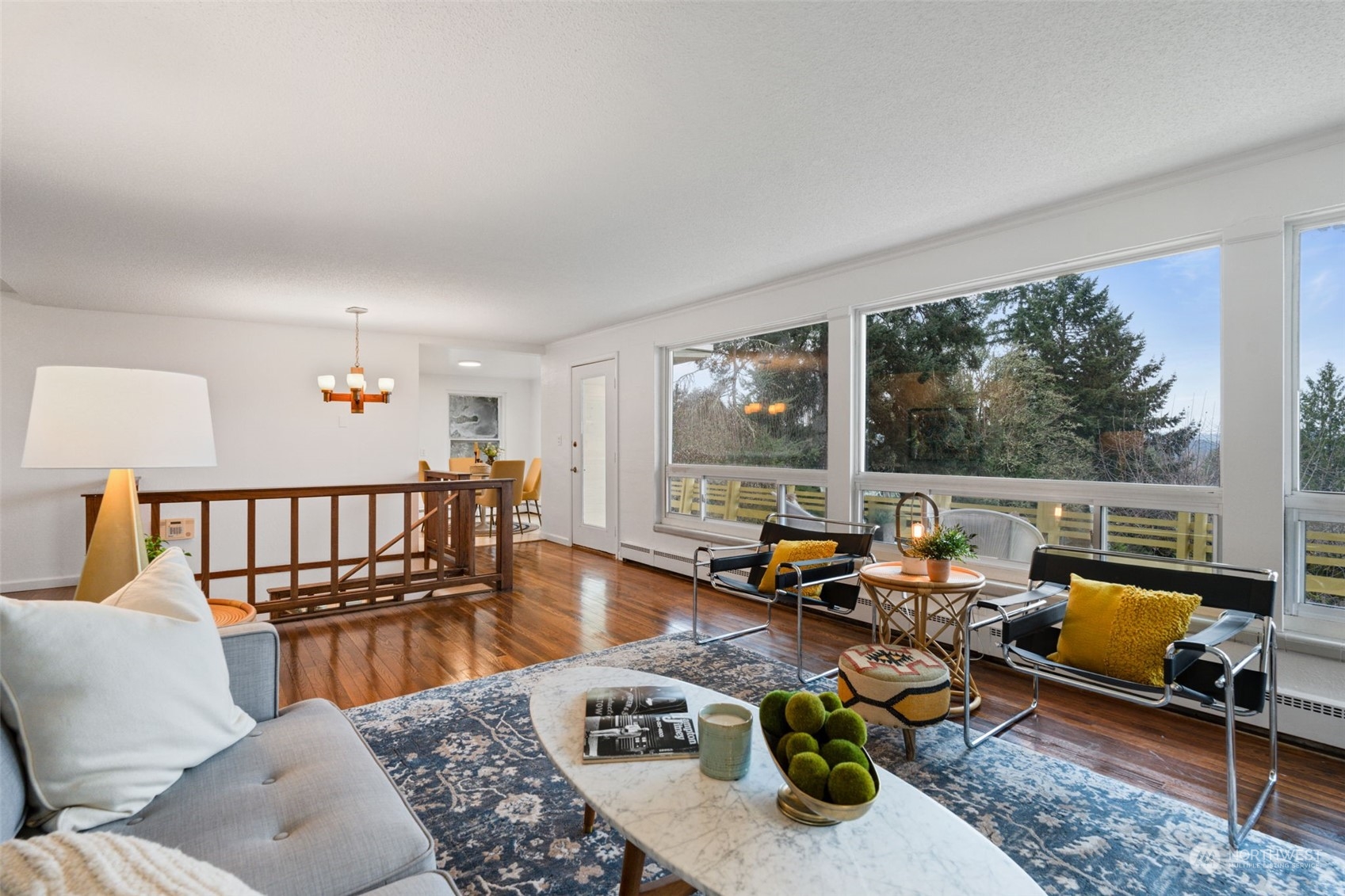 913 Powell Street Steilacoom, WA 98388 - Photo 15 of 40 a living room with furniture and a large window