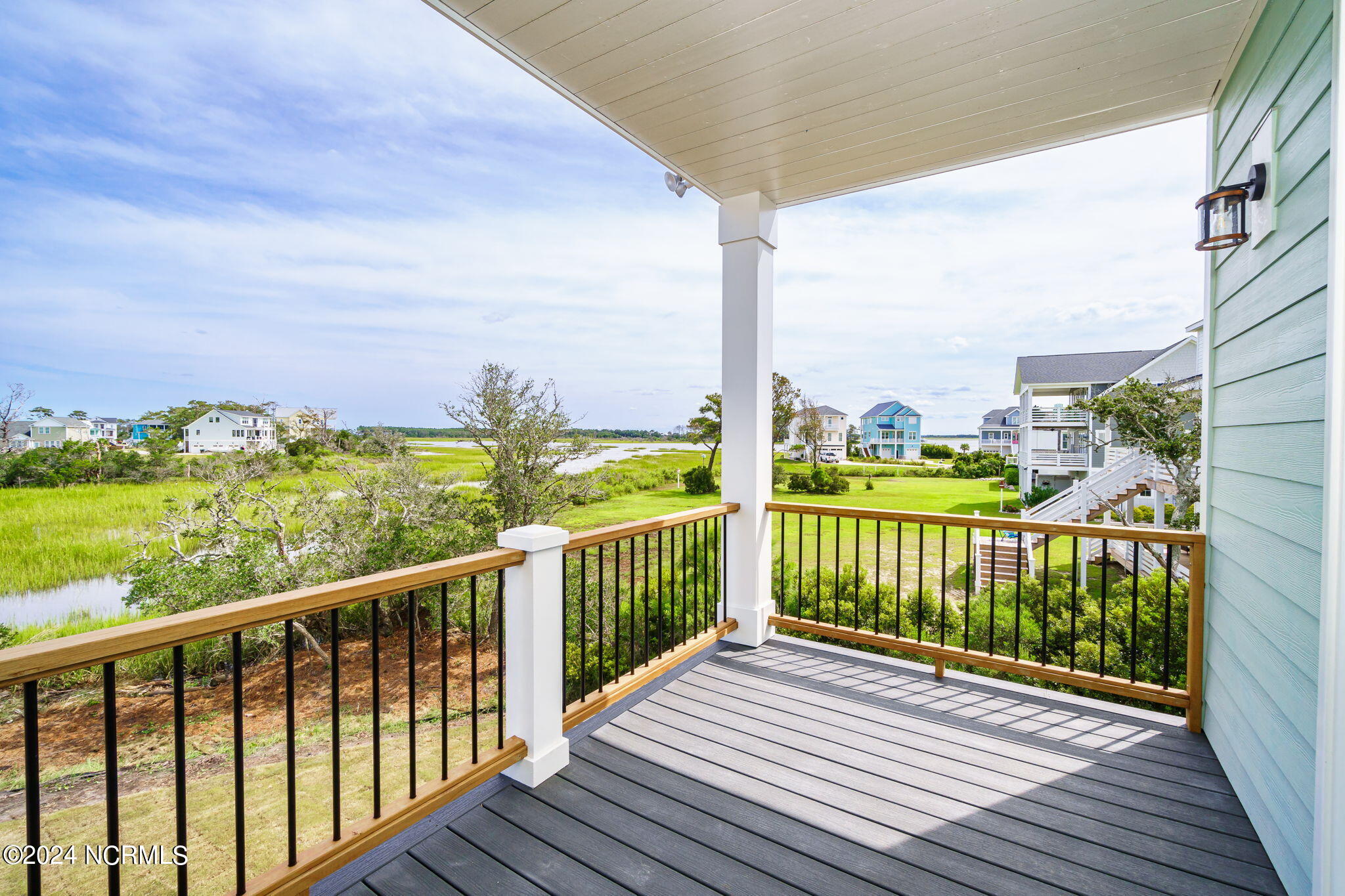 1500 Olde Farm Road Morehead City, NC 28557 - Photo 15 of 47 Covered back porch off living area