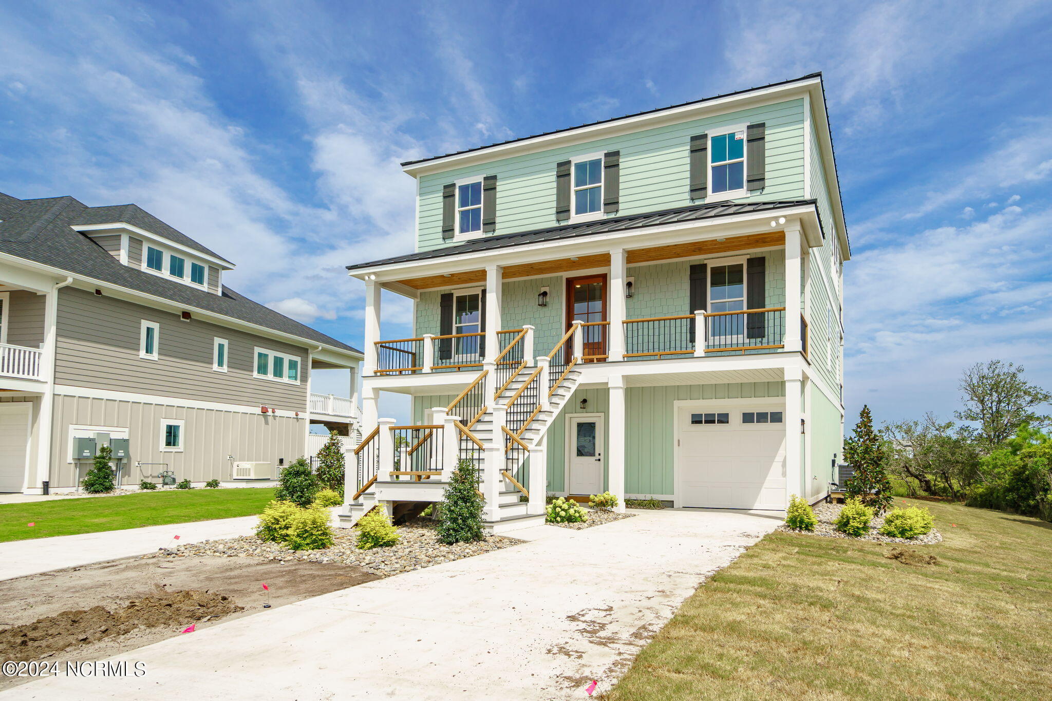 1500 Olde Farm Road Morehead City, NC 28557 - Photo 8 of 47 Two-car garage