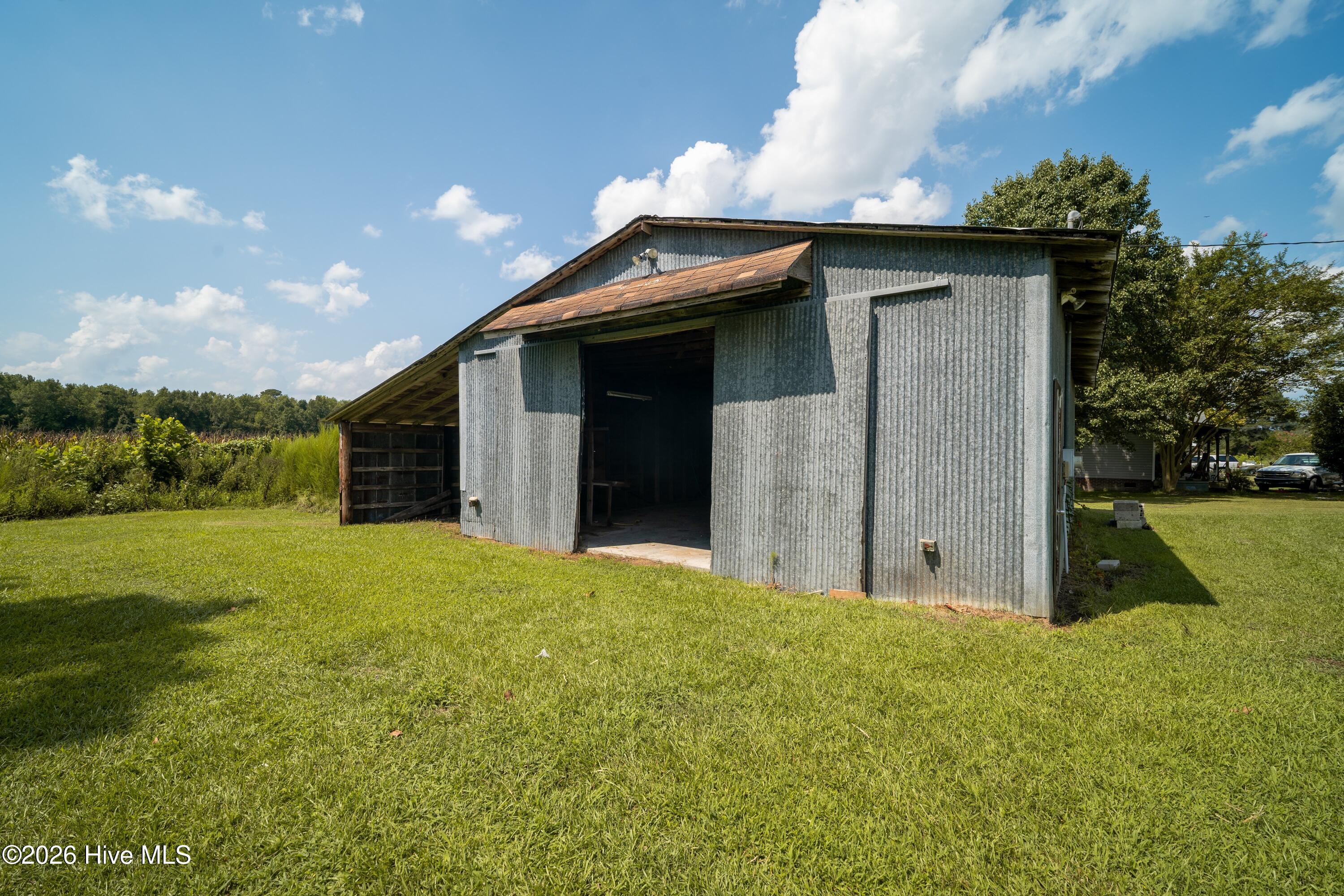 350 Futrell Road Richlands, NC 28574 - Photo 31 of 33 Gallery Image 31