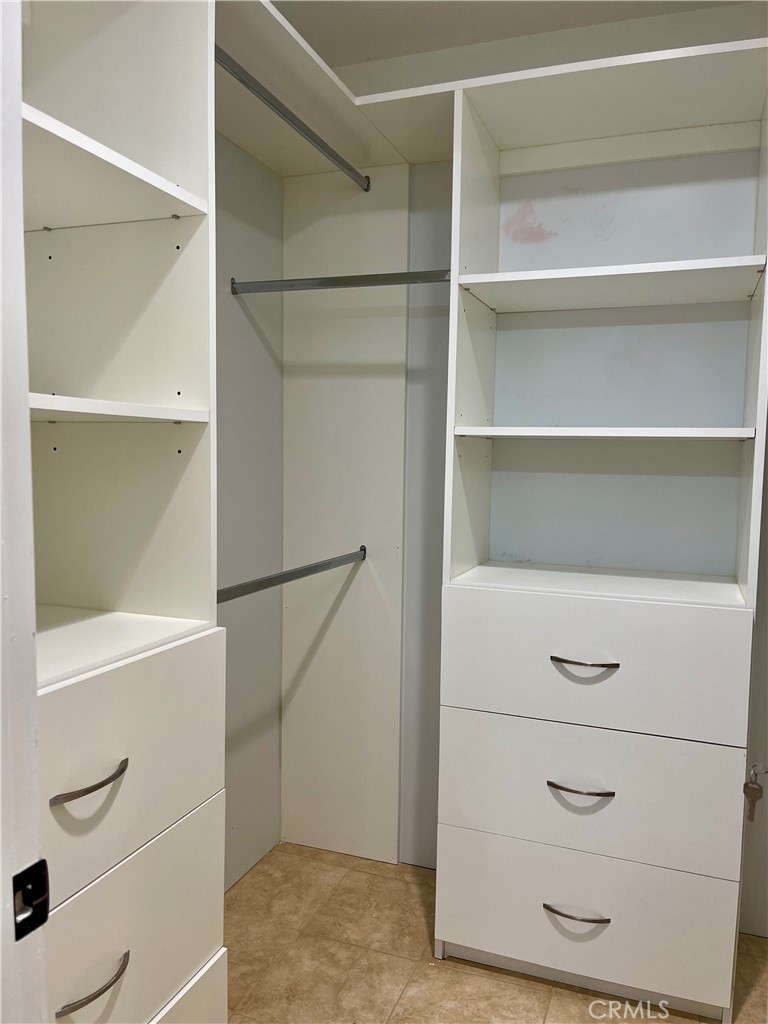 6 Amistad Irvine, CA 92620 - Photo 11 of 24