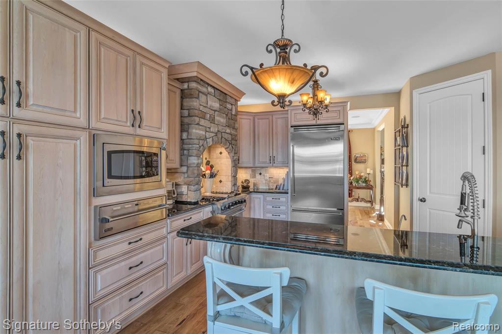 2541 Kingston Road Leonard, MI 48367 - Photo 19 of 62