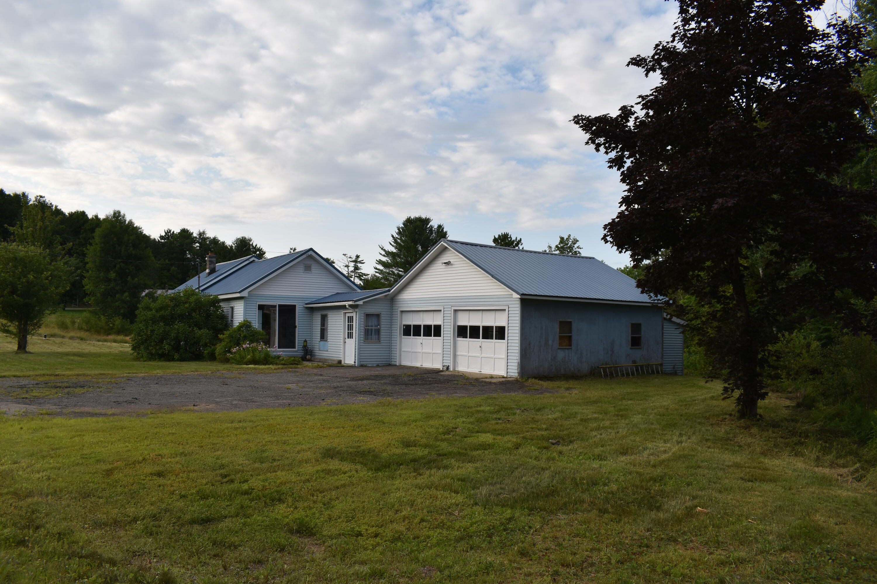 95 Pea Ridge Road Lincoln, ME 04457 - Photo 2 of 17 DSC_0285