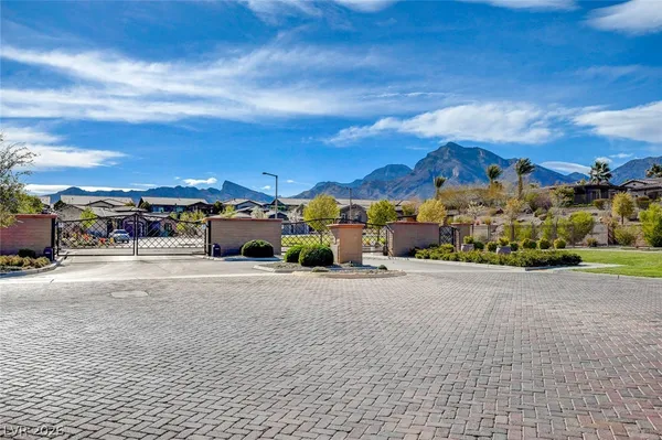 $9,200 | 81 Navarra Canyon Court, Las Vegas, NV 89138