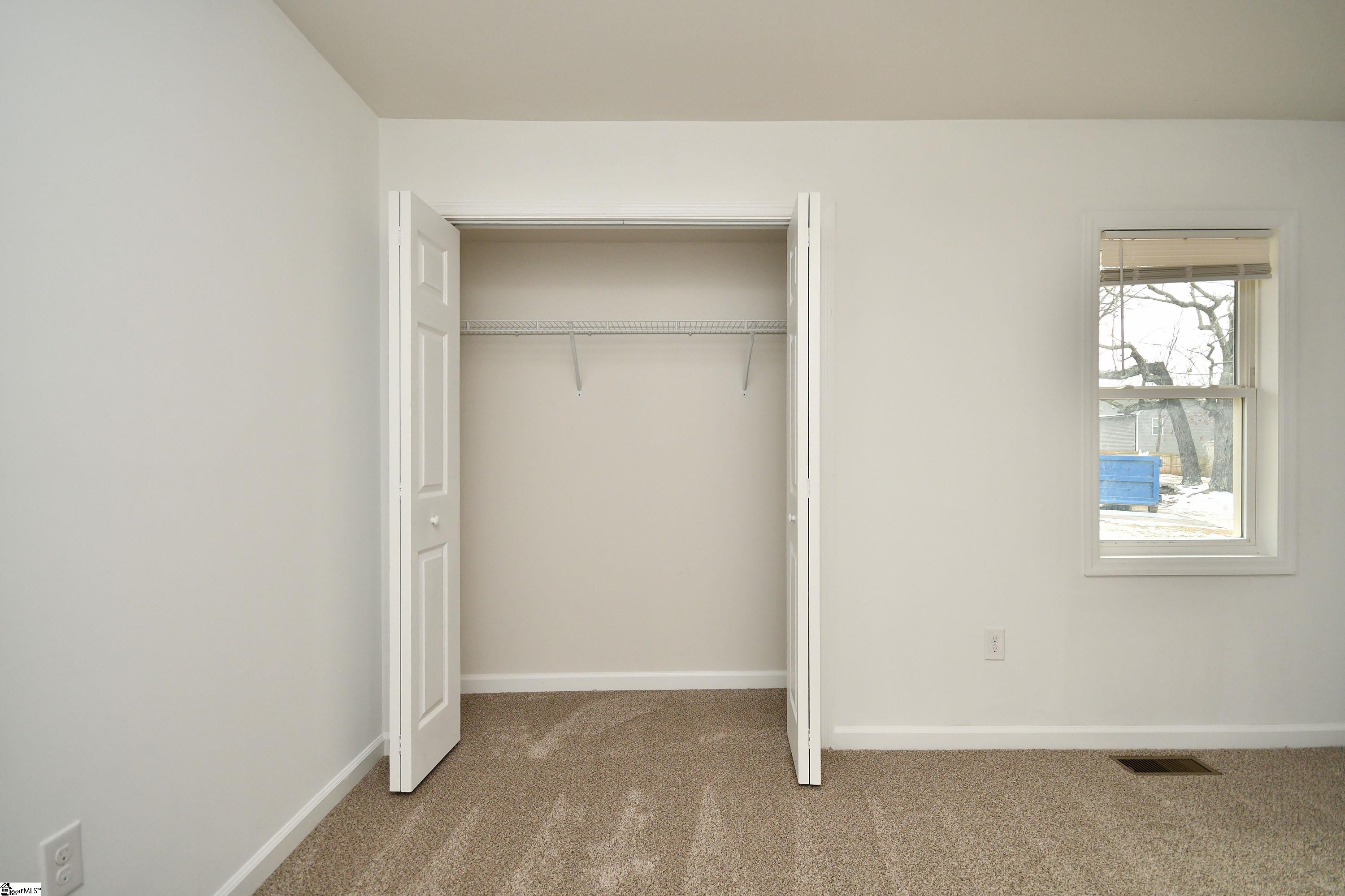 613-615 West 4th Avenue Easley, SC 29640 - Photo 14 of 37