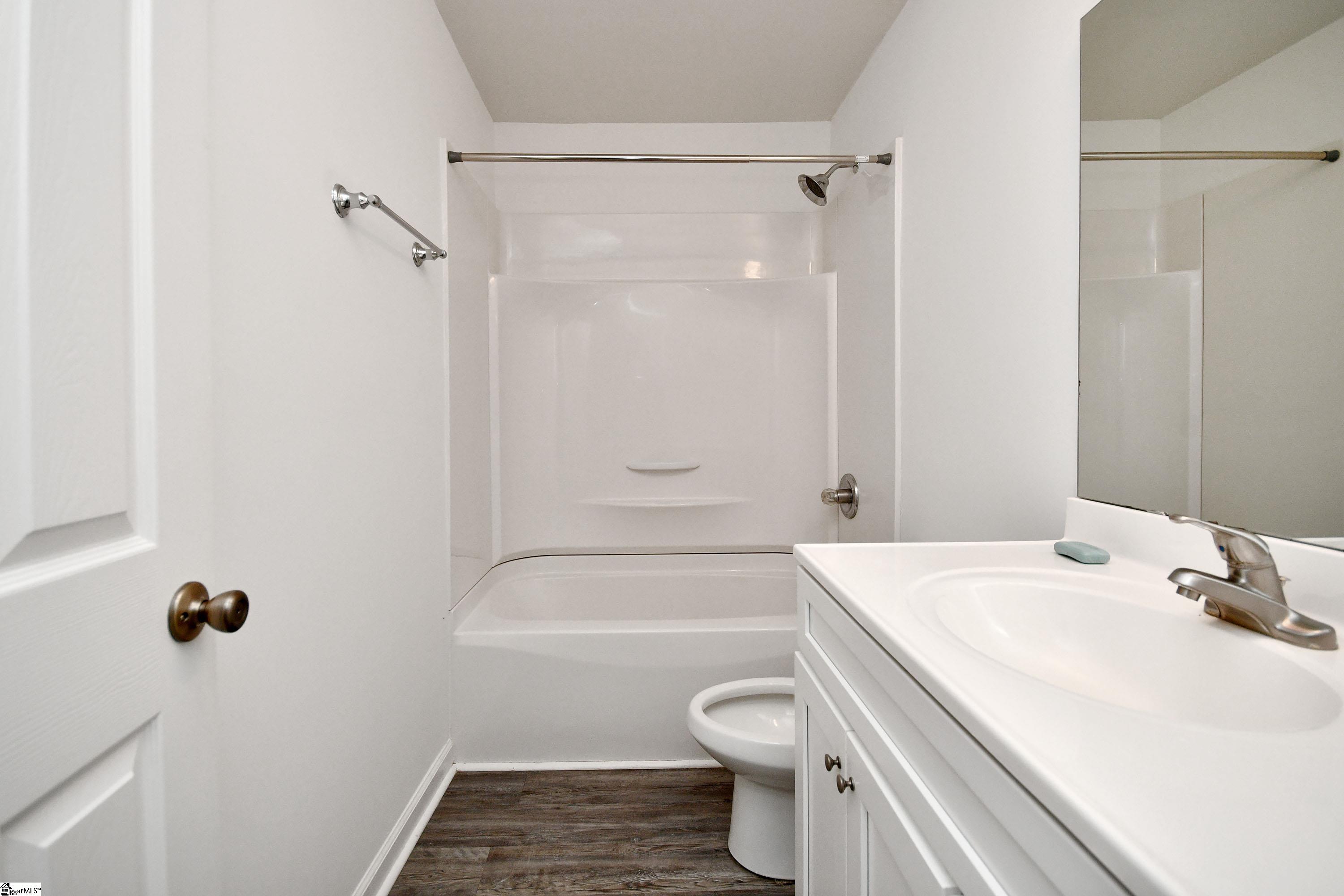 613-615 West 4th Avenue Easley, SC 29640 - Photo 30 of 37