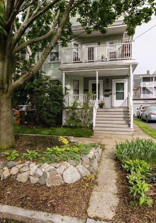 121 Highland Road, Unit 1 Somerville, MA 02144 - Photo 2 of 25