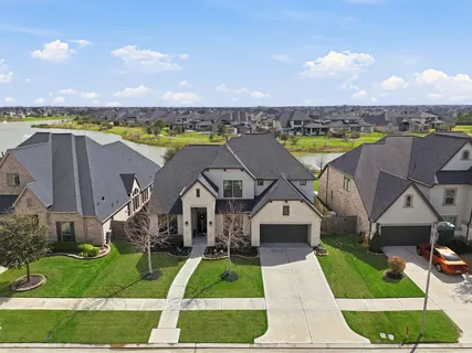 $1,085,000 | 28615 Jade Springs Lane, Fulshear, TX 77441