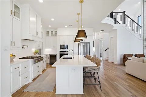 $1,085,000 | 28615 Jade Springs Lane, Fulshear, TX 77441