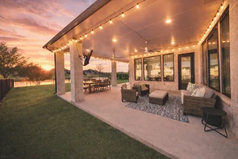 $1,085,000 | 28615 Jade Springs Lane, Fulshear, TX 77441