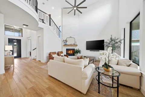 $1,085,000 | 28615 Jade Springs Lane, Fulshear, TX 77441