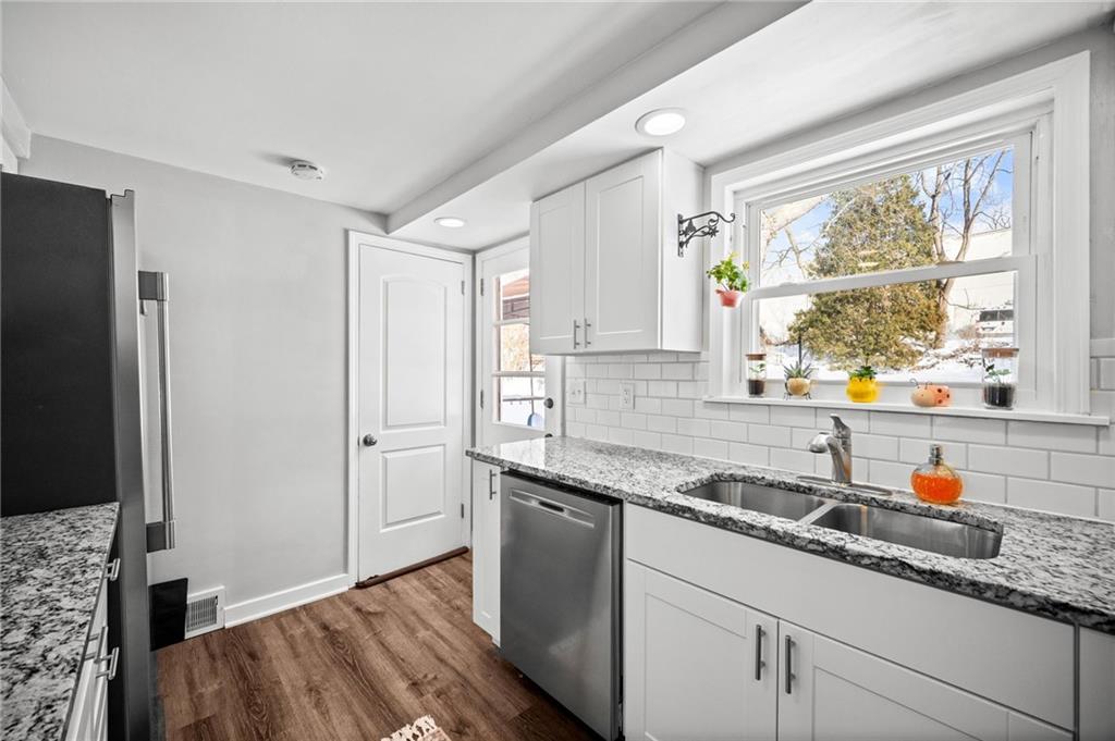 200 Wayne Street Baden, PA 15005 - Photo 12 of 25