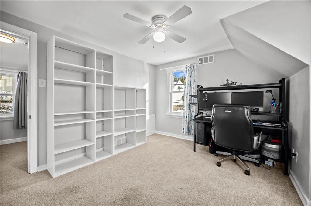 200 Wayne Street Baden, PA 15005 - Photo 22 of 25