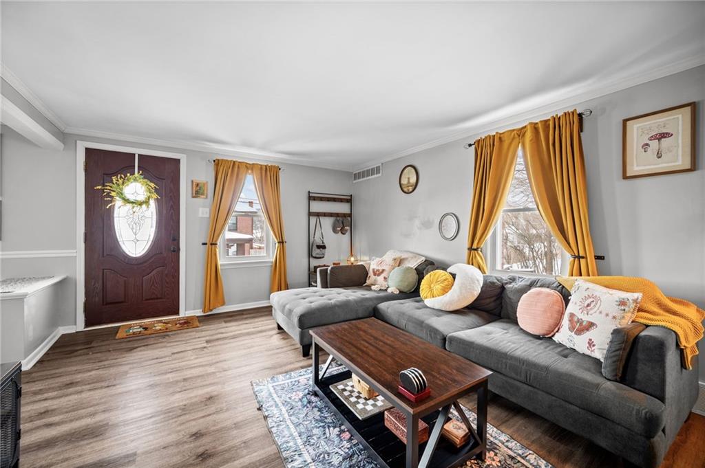 200 Wayne Street Baden, PA 15005 - Photo 4 of 25