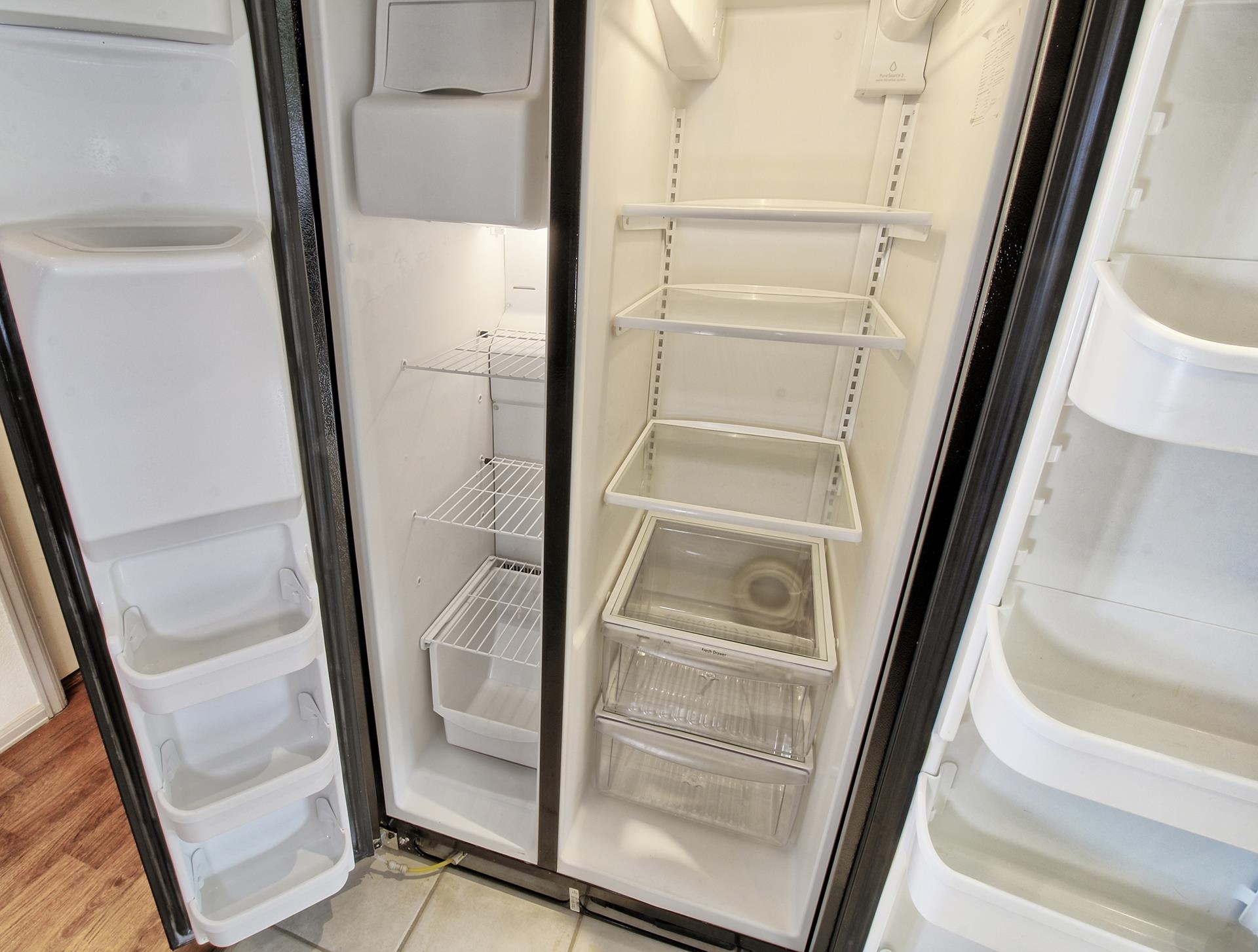 2211 Victorian Court Grand Junction, CO 81507 - Photo 32 of 42 a view of an entryway with a door
