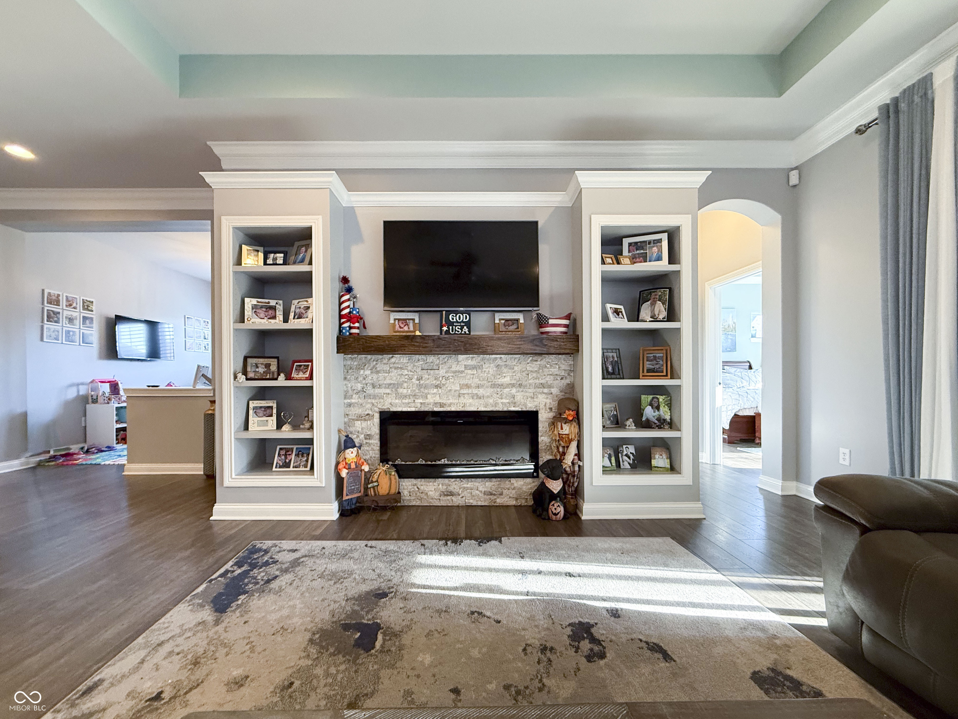 6615 Flowstone Way Indianapolis, IN 46237 - Photo 9 of 19 Gallery Image 9
