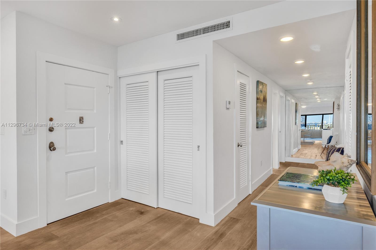 166 Harbor Drive, Unit 1A Key Biscayne, FL 33149 - Photo 25 of 86