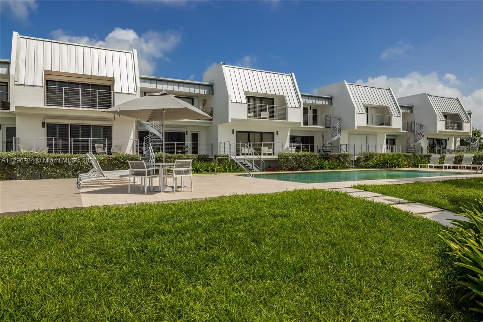 166 Harbor Drive, Unit 1A Key Biscayne, FL 33149 - Photo 32 of 86