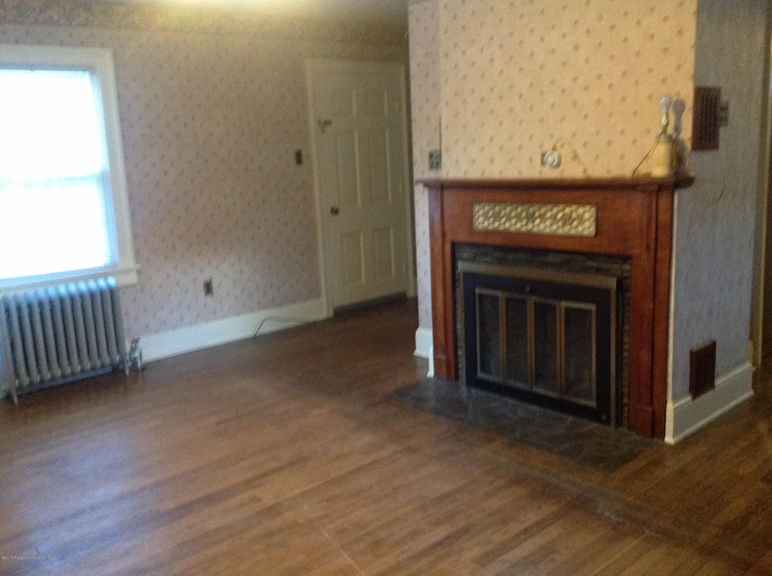 2569 Lithia Valley Road Factoryville, PA 18419 - Photo 17 of 27 Gallery Image 17