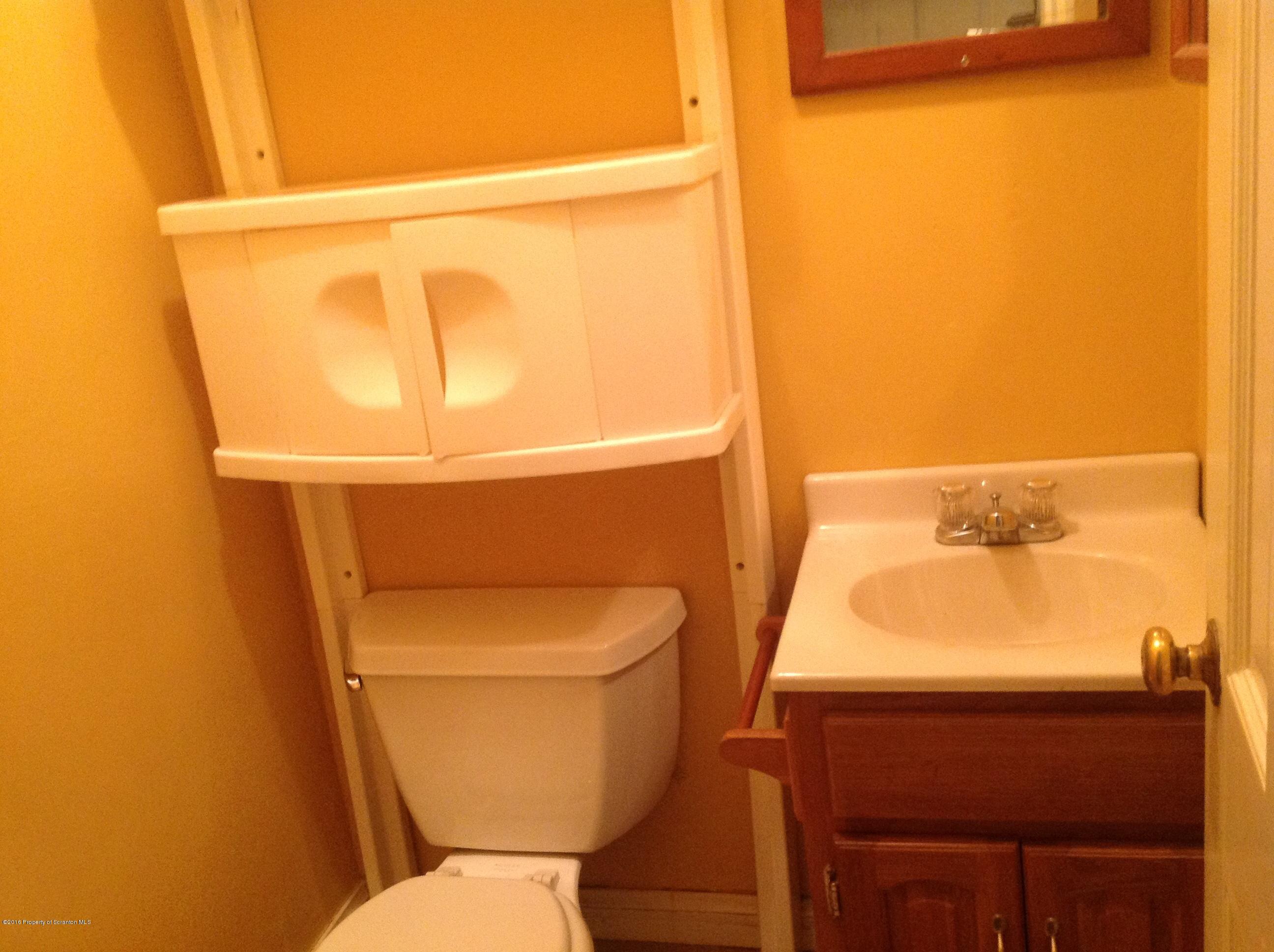 2569 Lithia Valley Road Factoryville, PA 18419 - Photo 18 of 27 Gallery Image 18