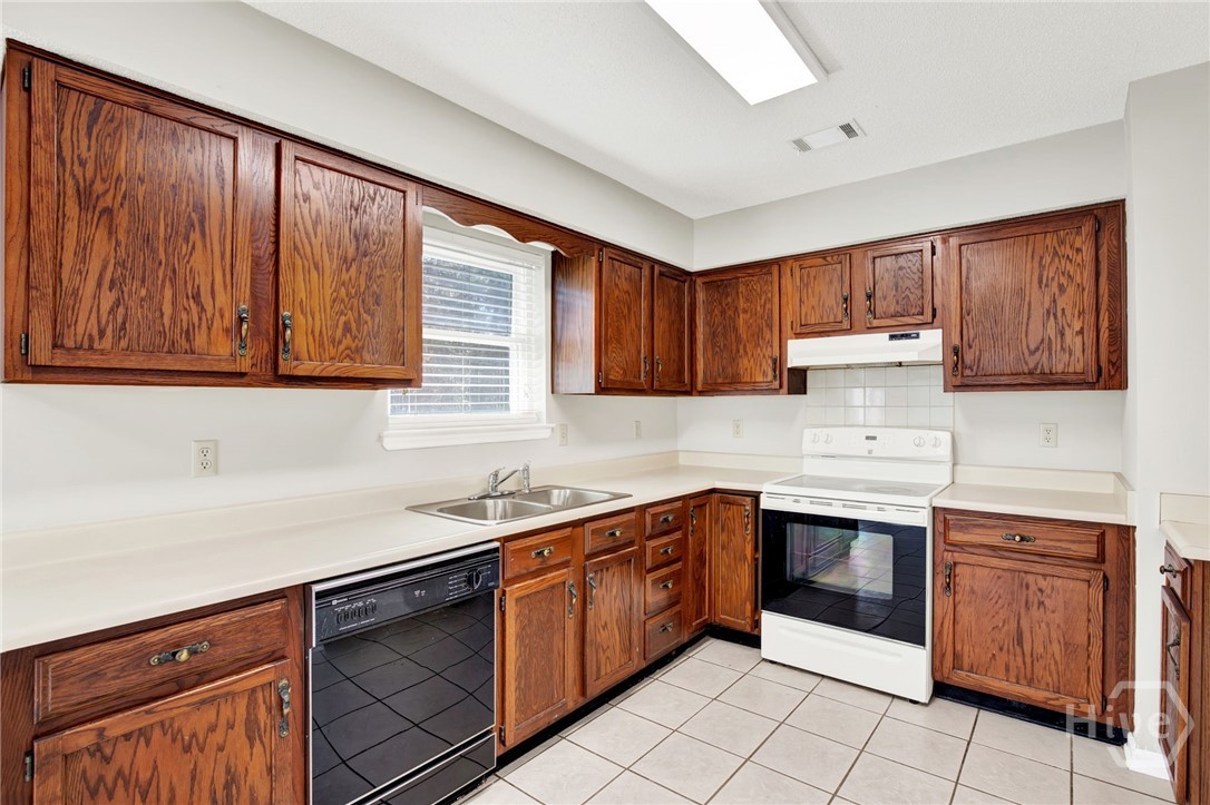 109 Country Lane Pooler, GA 31322 - Photo 17 of 35