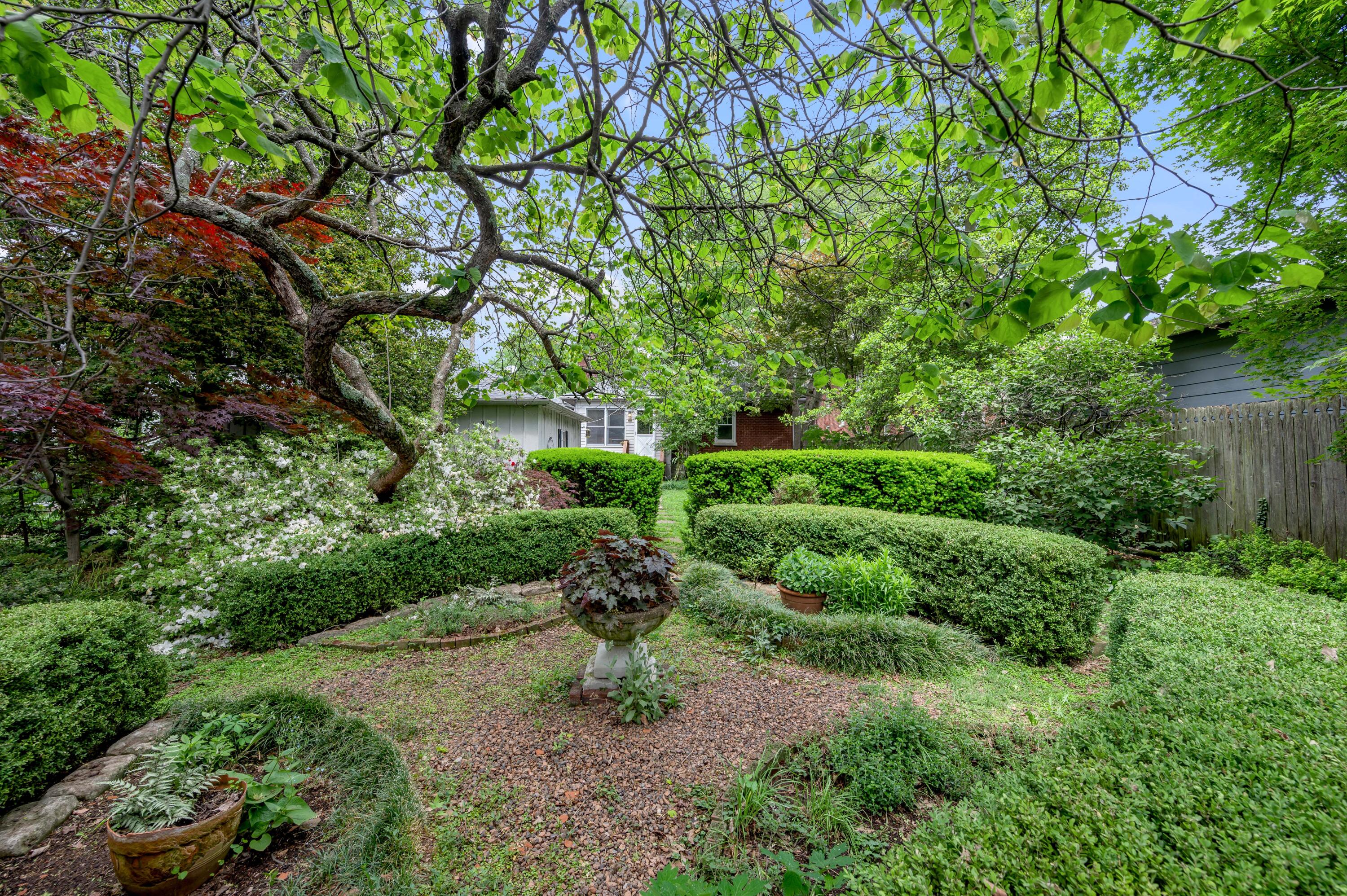 1120 Fontaine Road Lexington, KY 40502 - Photo 59 of 64 TDB_9693