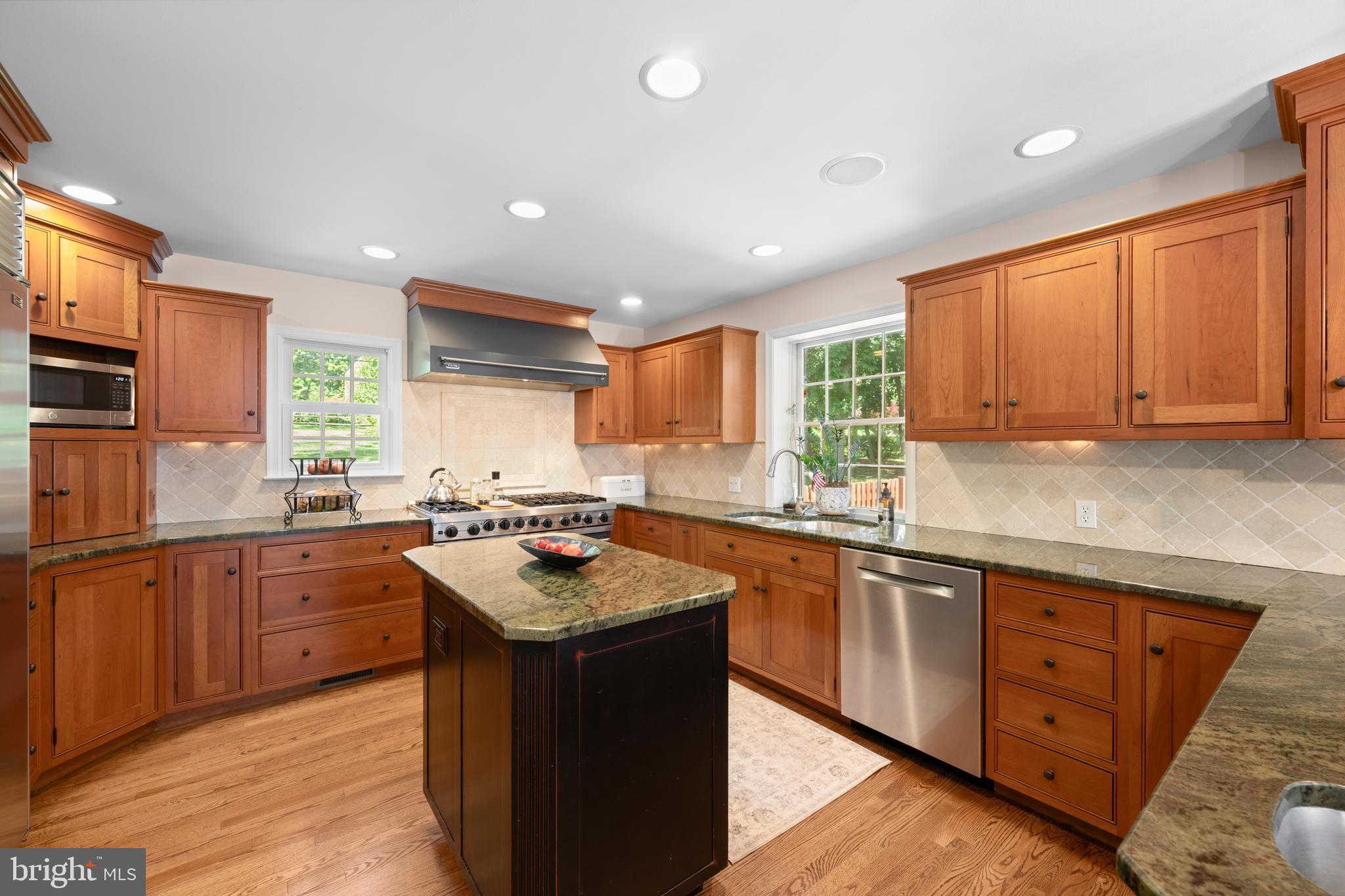 912 Weadley Road Wayne, PA 19087 - Photo 20 of 65 Gallery Image 20