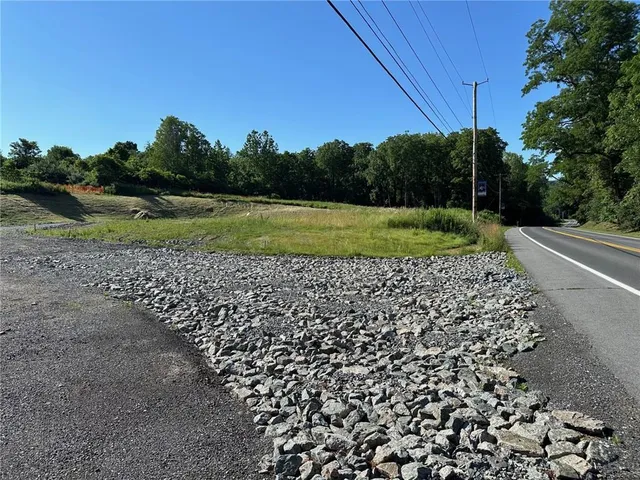$600,000 | 2729 State Rte 55, Poughquag, NY 12570
