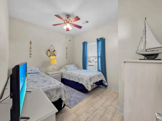 $499,000 | 2577 Holiday, Crystal Beach, TX 77650