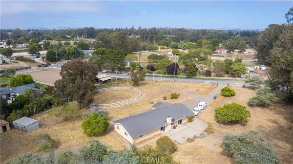 $1,300,000 | 688 Ralcoa Way, Arroyo Grande, CA 93420