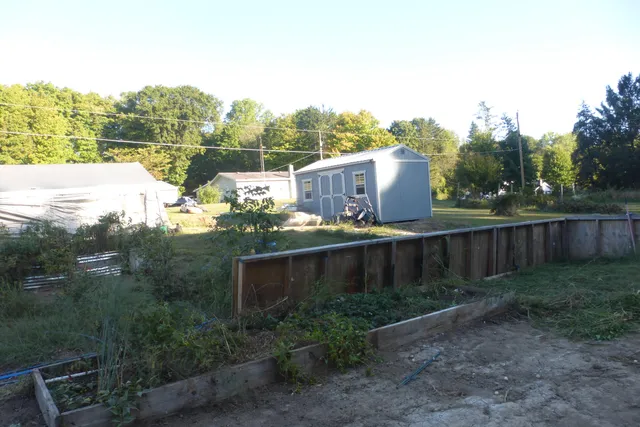 $65,000 | 15646 West Clear Lake Road, Buchanan, MI 49107