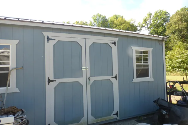 $65,000 | 15646 West Clear Lake Road, Buchanan, MI 49107