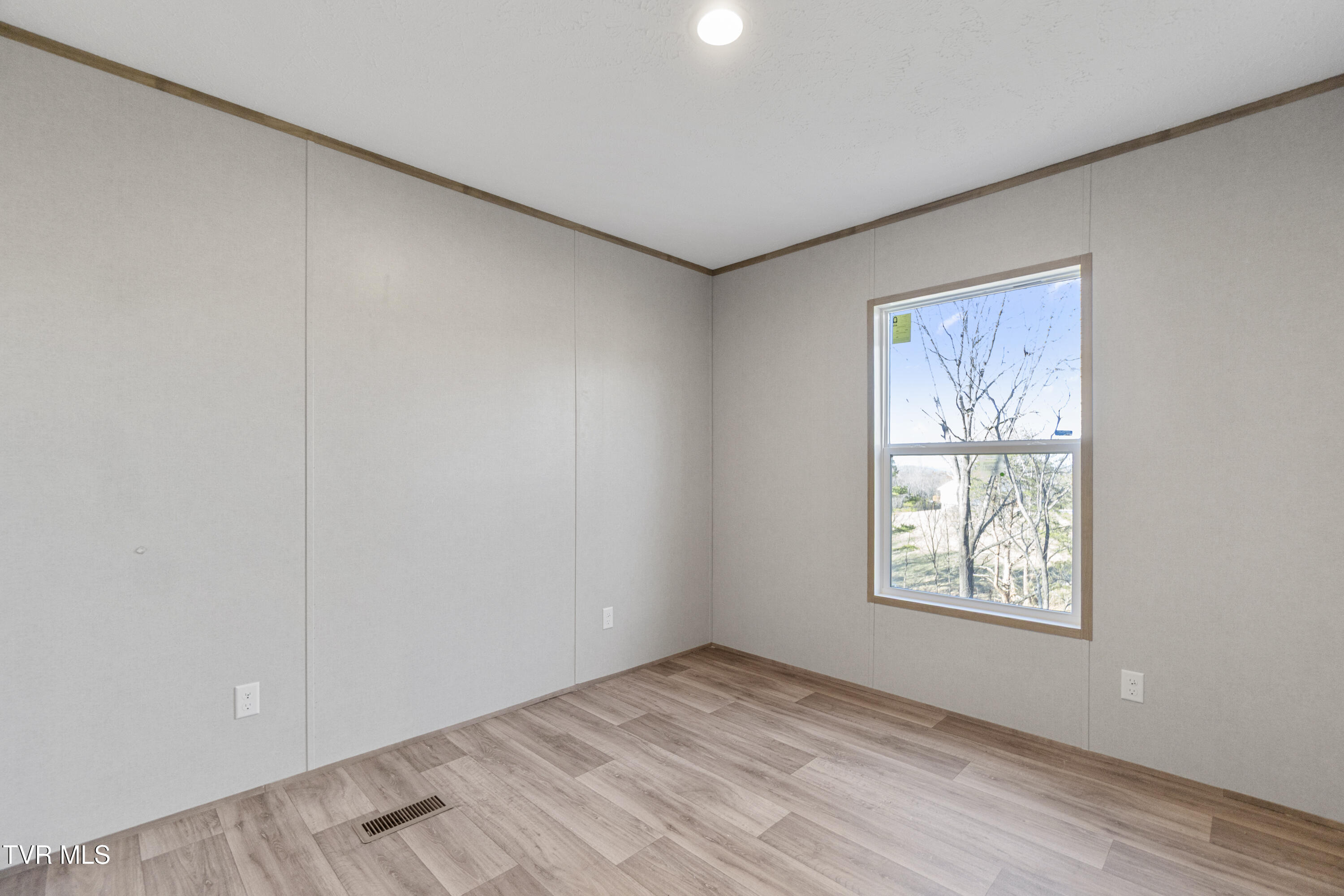 1512 Redbud Drive Newport, TN 37821 - Photo 21 of 42 DSC08051