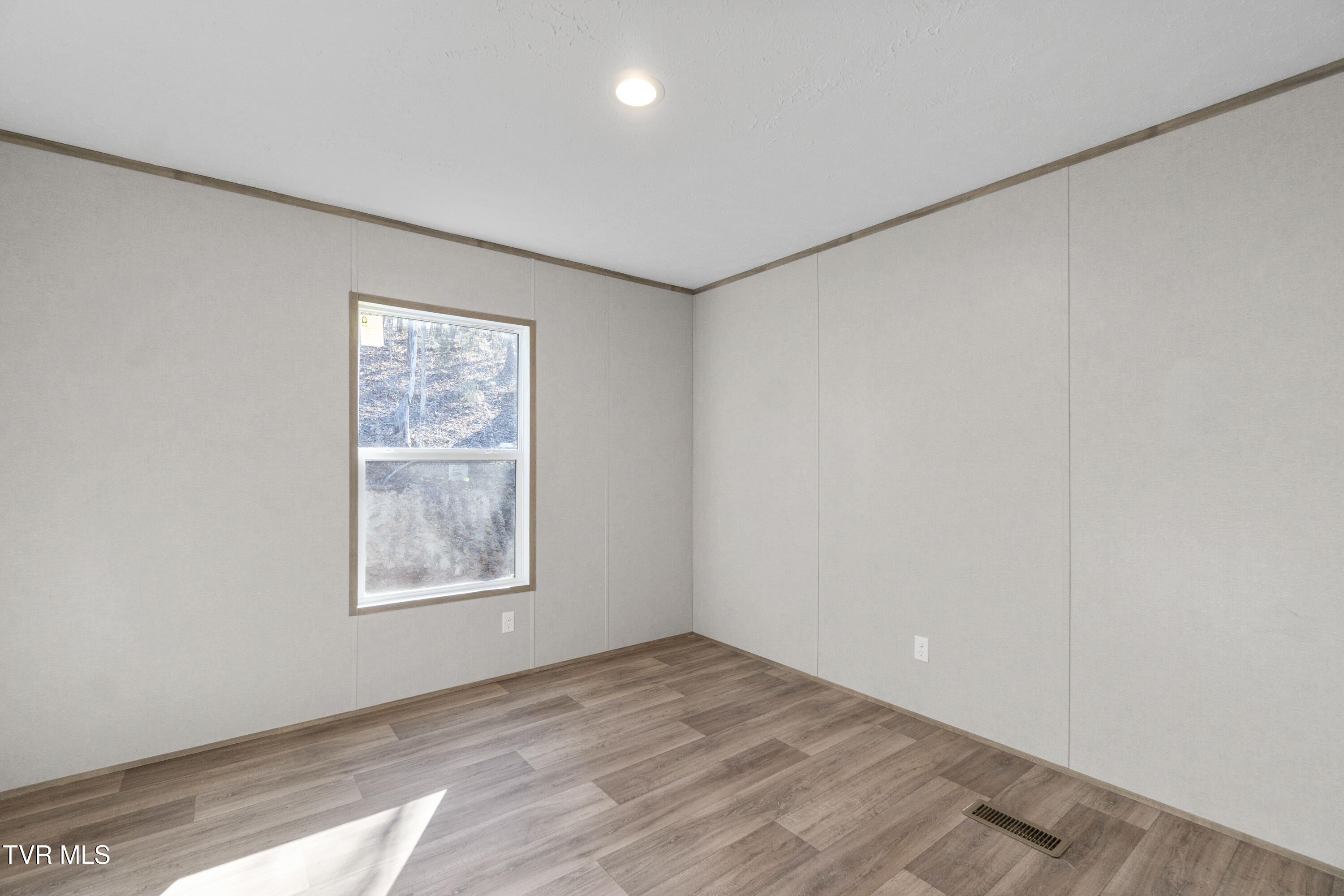 1512 Redbud Drive Newport, TN 37821 - Photo 24 of 42 DSC08069